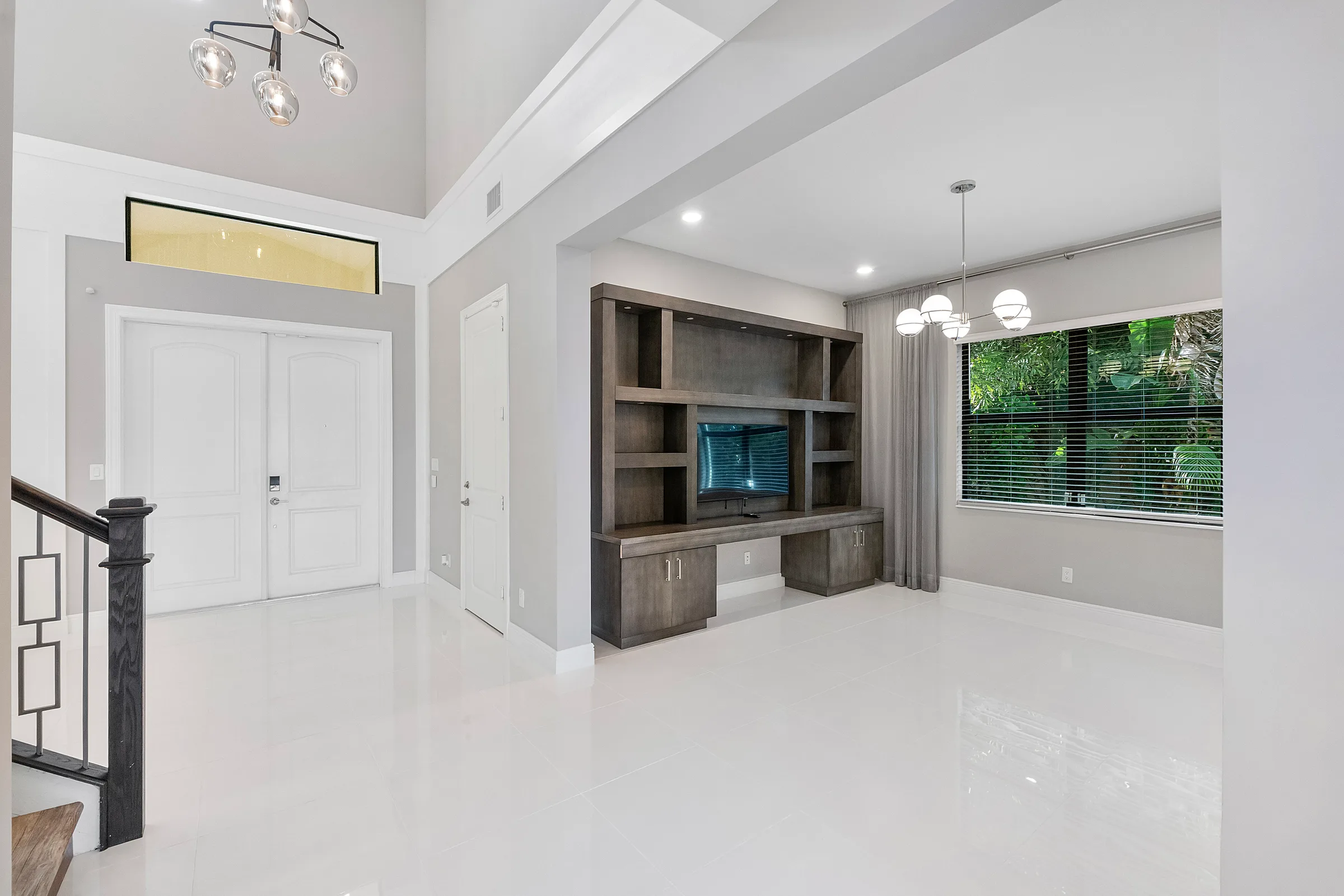 Empty home — 8685 Parkland Bay Dr